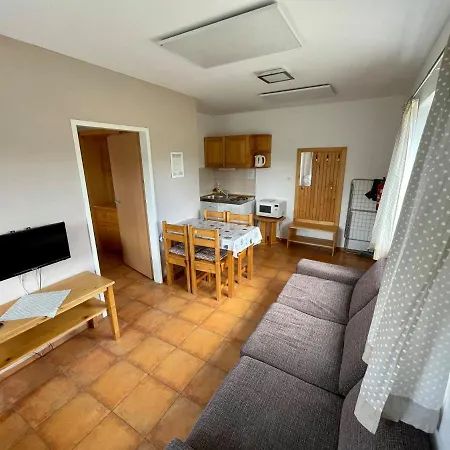 Village Semesterpark 4*