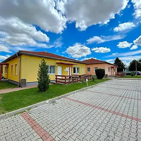 Village 4*