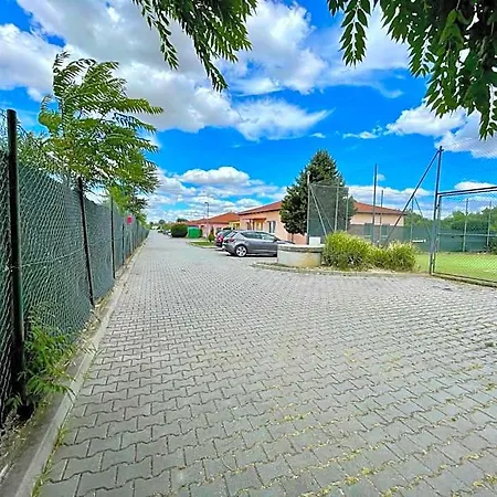 Üdülőpark Village 4*